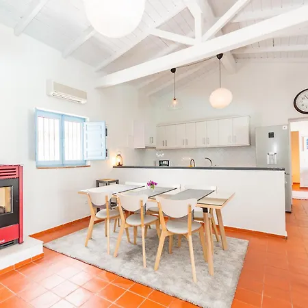 Holiday home Cubo's El Balneario *
